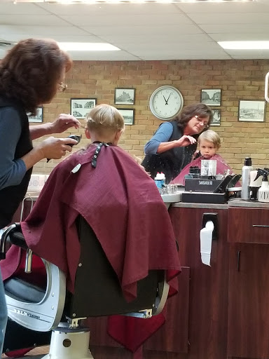 Barber Shop «Main Street Barber Shop», reviews and photos, 1510 E Main St, Richmond, IN 47374, USA