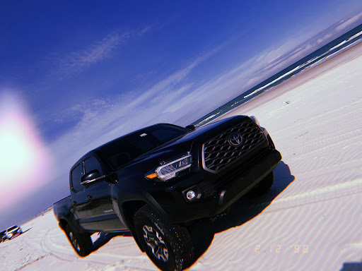 Auto Body Shop «Wreck & Roll Autobody Inc», reviews and photos, 5436 S Ashland Ave, Chicago, IL 60609, USA