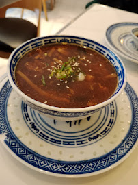 Soupe aigre-piquante du Restaurant chinois Autour du Yangtse 食尚煮意卢浮宫店 à Paris - n°2