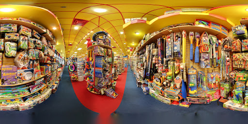 Game Store «Toys & Co. - Friendly Center», reviews and photos, 3110 Northline Ave, Greensboro, NC 27408, USA