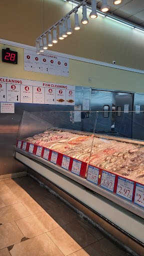 Supermarket «AZ International Marketplace», reviews and photos, 1920 W Broadway Rd, Mesa, AZ 85202, USA