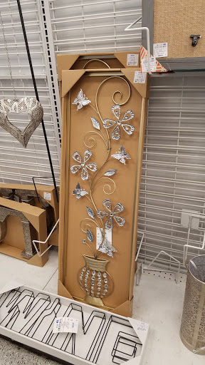 Clothing Store «Ross Dress for Less», reviews and photos, 419 E 23rd St, Panama City, FL 32405, USA