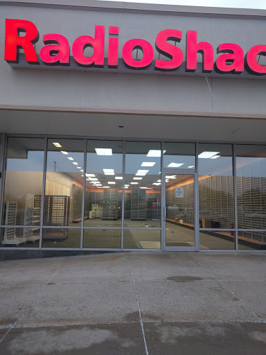 RadioShack, 2020 N Prospect Ave #4, Champaign, IL 61822, USA, 