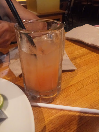 Shopping Mall «Crossroads Shopping Center», reviews and photos, 409 Tarrytown Rd, White Plains, NY 10607, USA