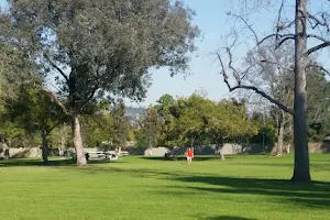 Los Robles Park image