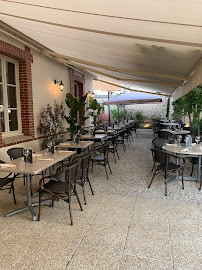 Atmosphère du Restaurant Café de la Paix à Bourron-Marlotte - n°15