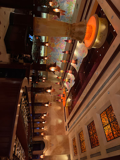 Restaurant «The Cheesecake Factory», reviews and photos, 5000 Shelbyville Rd, Louisville, KY 40207, USA