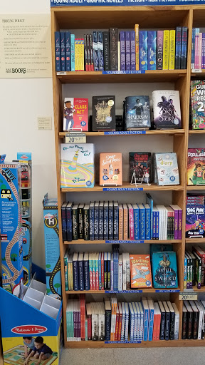 Book Store «Half Price Books», reviews and photos, 1075 E Golf Rd, Schaumburg, IL 60173, USA