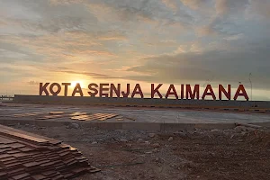 KOTA SENJA KAIMANA image