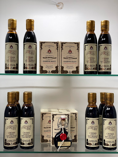 Market «Fratelli Market», reviews and photos, 17 Cedar Heights Rd, Stamford, CT 06905, USA