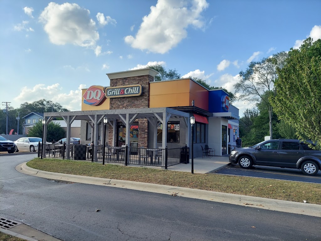 Dairy Queen Grill & Chill 61061