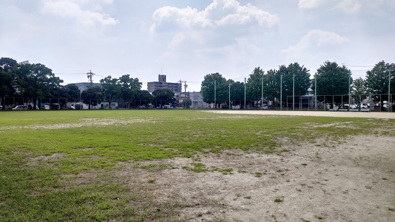 川田公園野球場