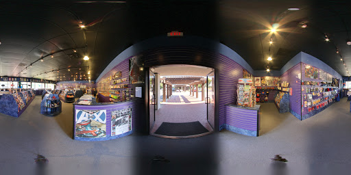 Comic Book Store «Heroes Comics», reviews and photos, 110 E Shaw Ave, Fresno, CA 93710, USA