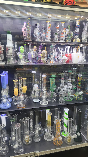 Tobacco Shop «Amsterdam Smoke Shop», reviews and photos, 5901 Warner Ave, Huntington Beach, CA 92649, USA