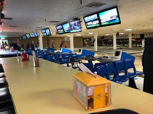 Bowling Alley «Tillamook Bowling Lanes», reviews and photos, 3705 3rd St, Tillamook, OR 97141, USA