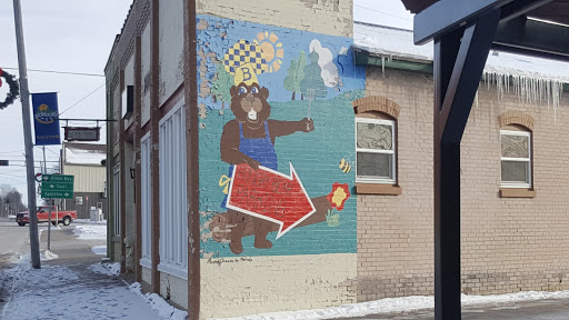 Cafe «Hungry Bear Restaurant - Café and Catering», reviews and photos, 120 W Green Bay St, Bonduel, WI 54107, USA