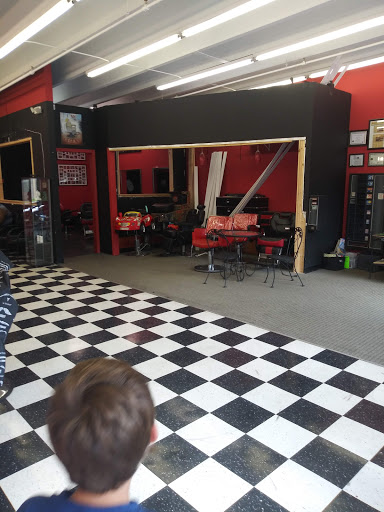Barber Shop «Thumbs Up Barber Shop», reviews and photos, 544 John Fitch Hwy, Fitchburg, MA 01420, USA
