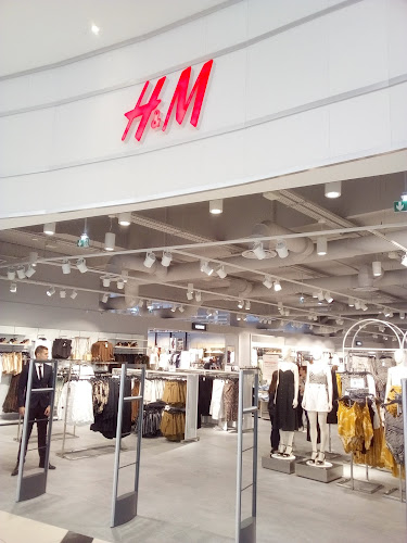 Magasin de vêtements H&M Carcassonne