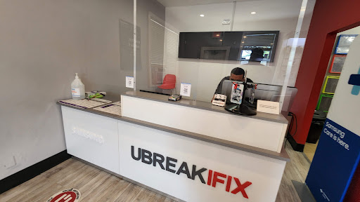Electronics Repair Shop «uBreakiFix», reviews and photos, 7204 SW 59th Ave, South Miami, FL 33143, USA