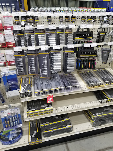 Auto Parts Store «NAPA Auto Parts - Genuine Parts Company», reviews and photos, 9 Eleanor Dr, New Kingstown, PA 17072, USA