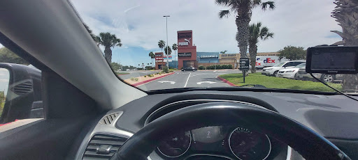 Shopping Mall «Rio Grande Valley Premium Outlets», reviews and photos, 5001 E Expy 83, Mercedes, TX 78570, USA