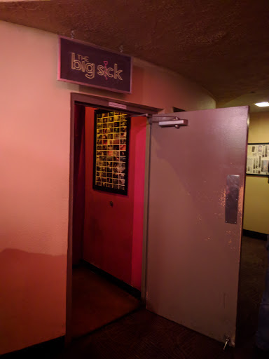 Movie Theater «Laurelhurst Theater», reviews and photos, 2735 E Burnside St, Portland, OR 97214, USA