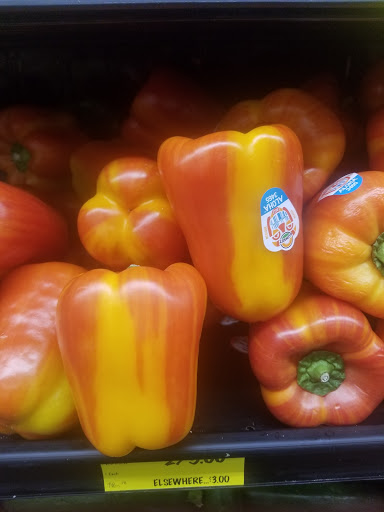 Grocery Store «Grocery Outlet Bargain Market», reviews and photos, 878 Molalla Ave, Oregon City, OR 97045, USA