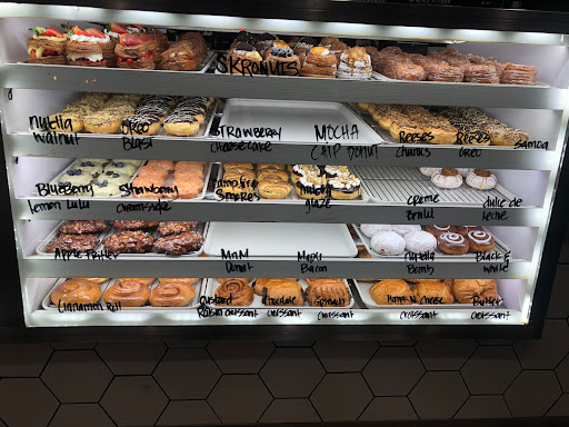 Donut Shop «SK Donuts & Croissant», reviews and photos, 5850 W 3rd St, Los Angeles, CA 90036, USA