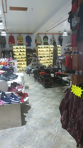 Shoe Store «Jeans Town», reviews and photos, 1045 Park St, Peekskill, NY 10566, USA