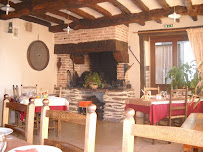 Atmosphère du Restaurant Ferme Auberge SARL à Noyal-Châtillon-sur-Seiche - n°1