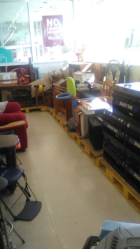 Thrift Store «Ohio Thrift Stores», reviews and photos, 3060 Southwest Blvd, Grove City, OH 43123, USA