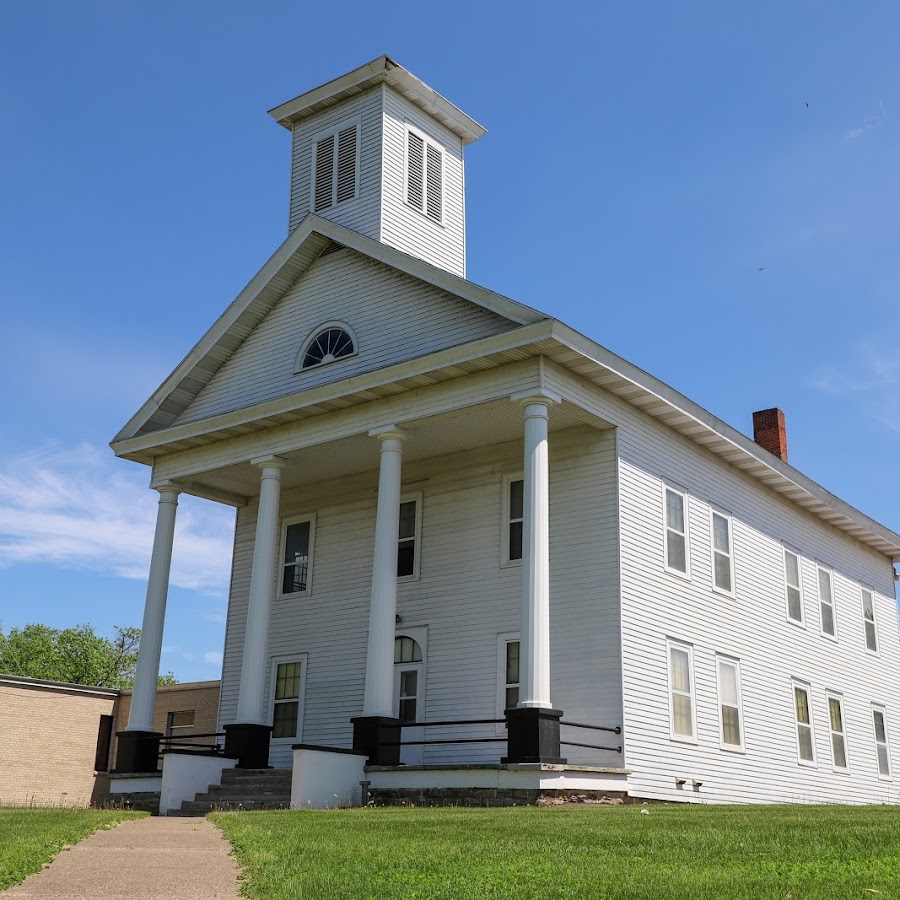 Old Courthouse Museum -- Pepin County Historical Society