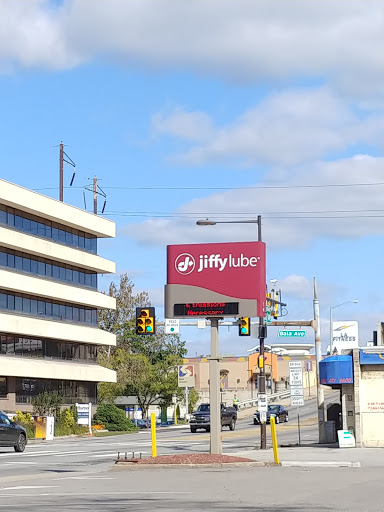Laundromat «Super Laundry Cycle Laundromat», reviews and photos, 5018 City Ave, Philadelphia, PA 19131, USA
