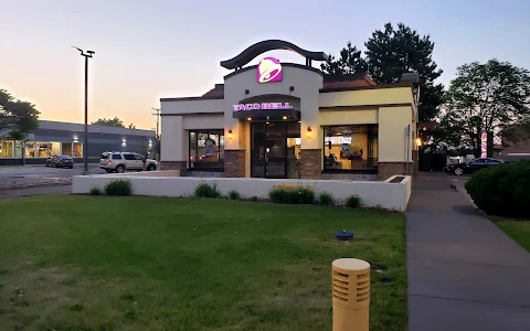 Taco Bell image