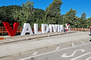 Mirador Letras "Valdivia" Acceso Norte image