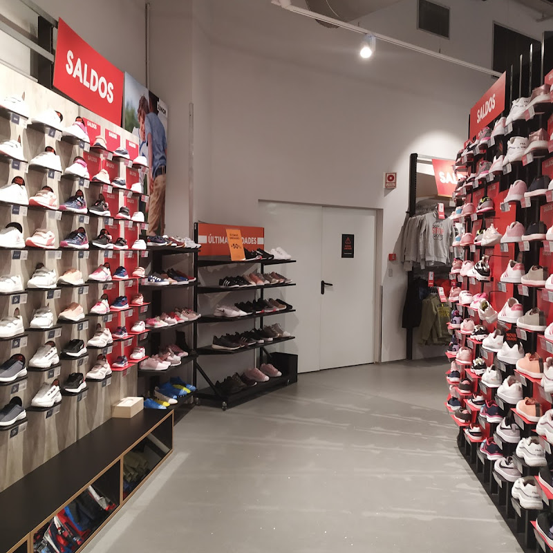 Revisões para Sport Zone em Vila Nova de Gaia, Porto