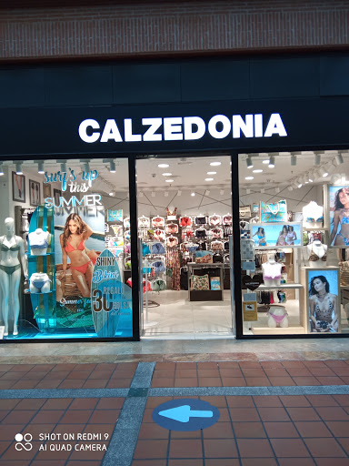 Calzedonia