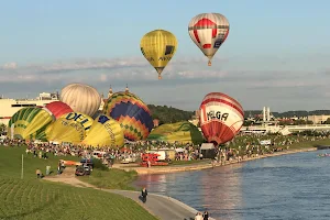 Hot Air Balloon Lithuania - Smile Balloons image