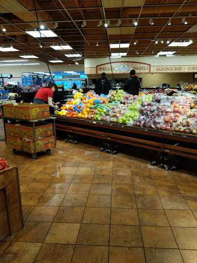 Supermarket «Price Chopper», reviews and photos, 2515 Erie Blvd E, Syracuse, NY 13224, USA