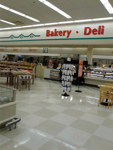 Supermarket «Lucky», reviews and photos, 291 McCray St, Hollister, CA 95023, USA