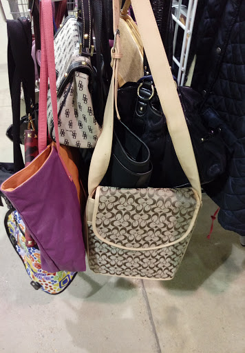 Thrift Store «Goodwill», reviews and photos, 7114 Winchester Rd, Memphis, TN 38125, USA