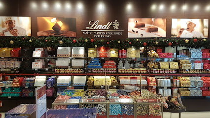 Lindt Chocolate Shop - Dartmouth Crossing