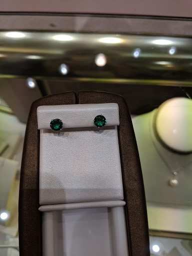 Jewelry Store «Morgan Jewelers - Clackamas Town Center», reviews and photos, 12000 SE 82nd Ave #2205, Happy Valley, OR 97086, USA