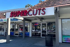 Supercuts Oceanside Town and Country image