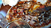 Pizza du Restaurant Fabioli Fontaines à Fontaines-sur-Saône - n°9