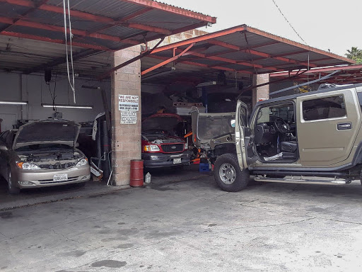 Mechanic «L&T Complete Auto Repair», reviews and photos, 2692 Main St, Riverside, CA 92501, USA