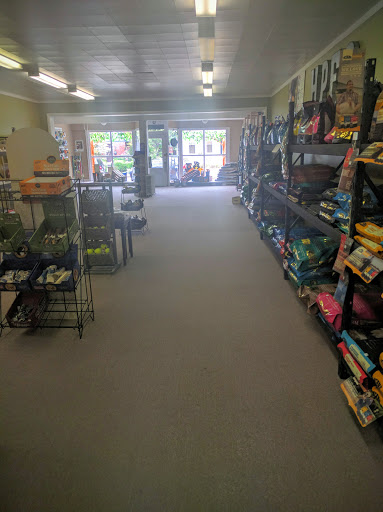 Pet Supply Store «Hershey Pet Food Co.», reviews and photos, 245 W Main St, Hummelstown, PA 17036, USA