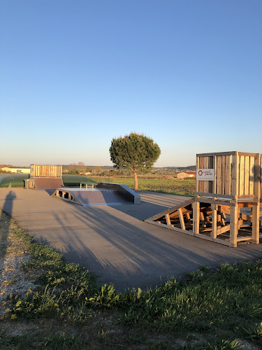 Skatepark à Saint-Côme-et-Maruéjols