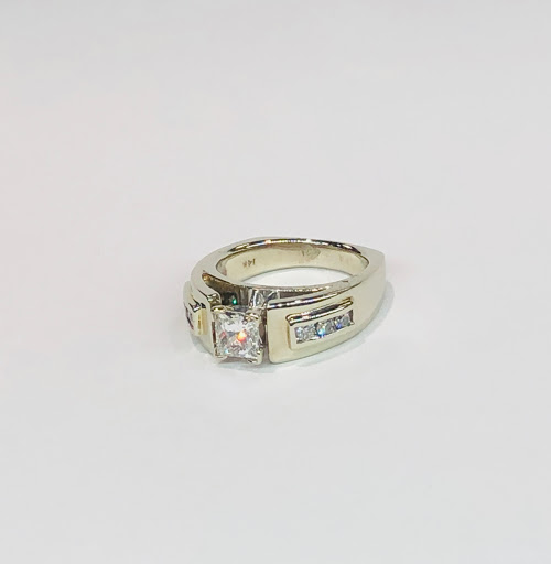 Pawn Shop «Twin Cities Pawn», reviews and photos, 409 County Rd 81, Osseo, MN 55369, USA