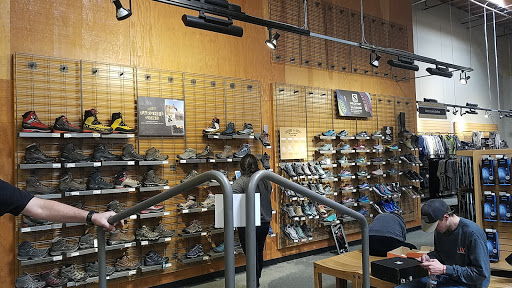 Camping Store «REI», reviews and photos, 12218 E Foothill Blvd, Rancho Cucamonga, CA 91739, USA